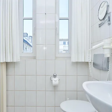 Apartment 2 Personen Mit Balkon Im Seepark